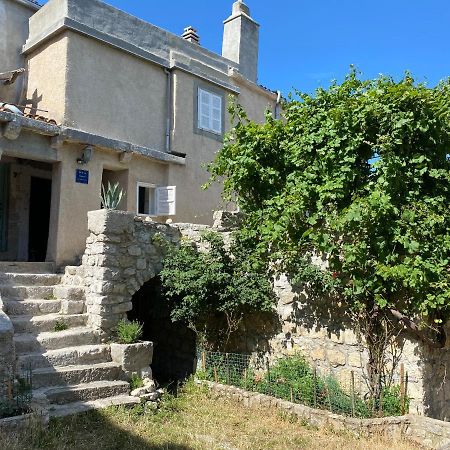 Apartman Nives Lubenice Bagian luar foto