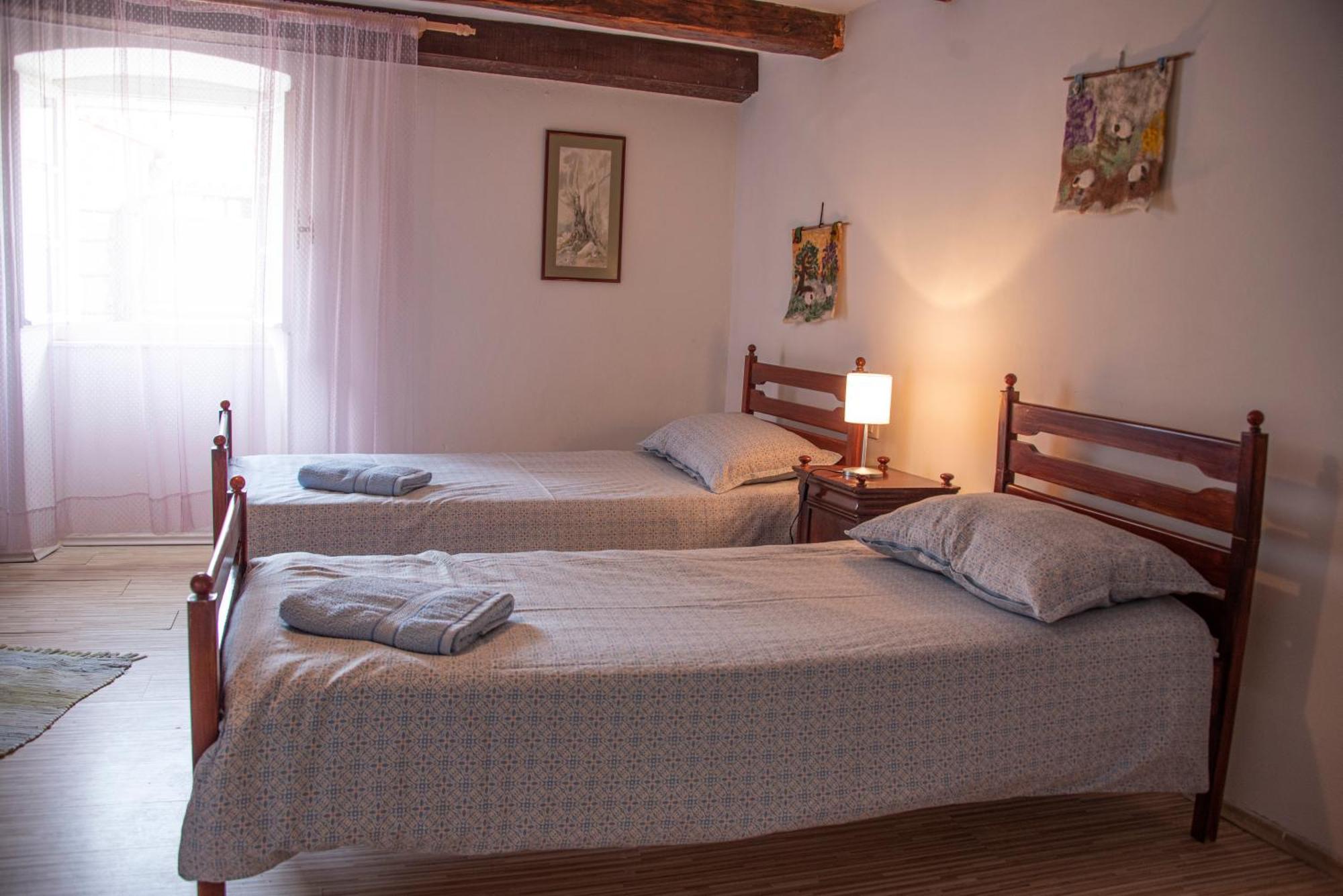 Apartman Nives Lubenice Bagian luar foto